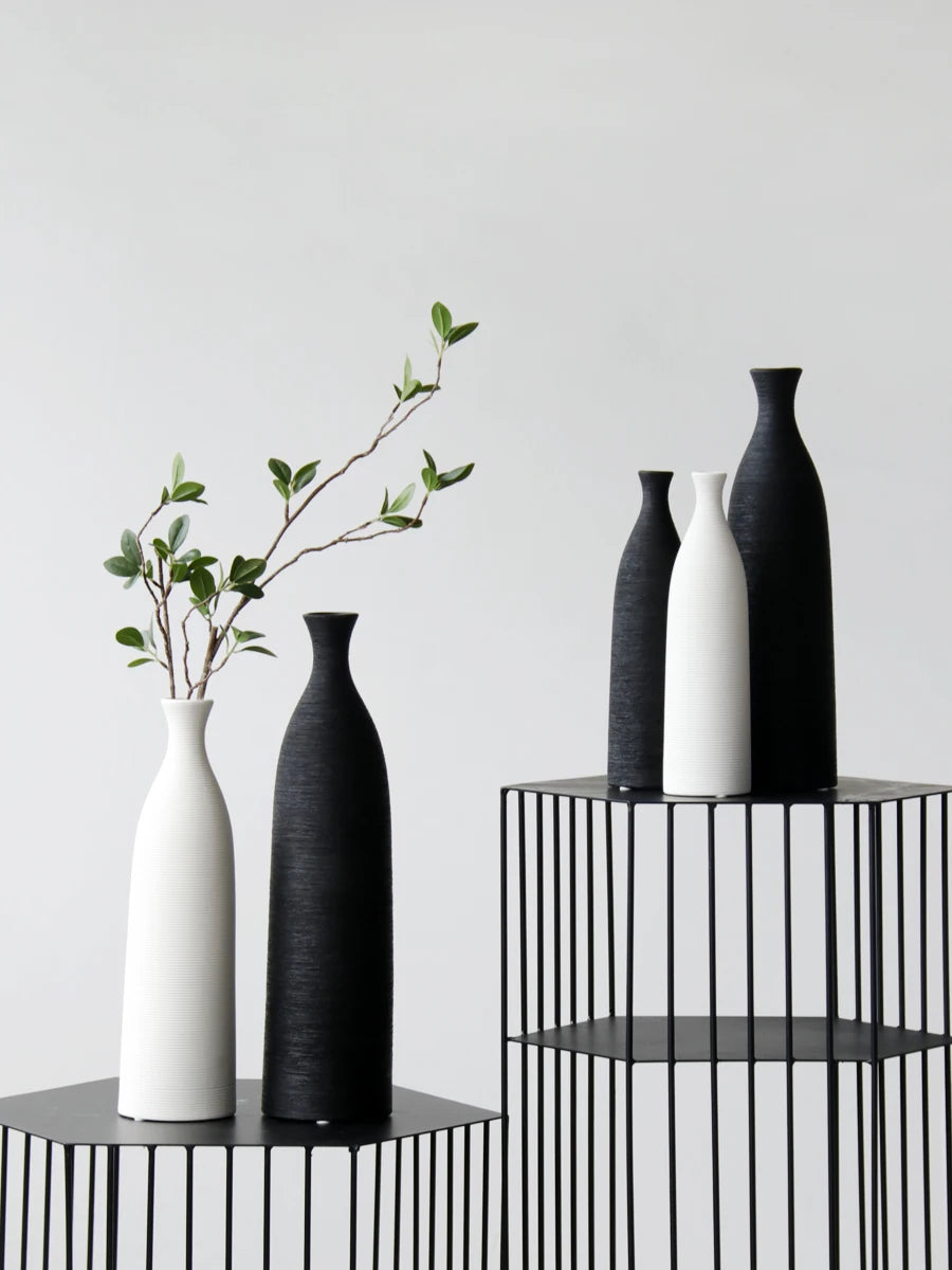 Aria Silhouette Vase Series