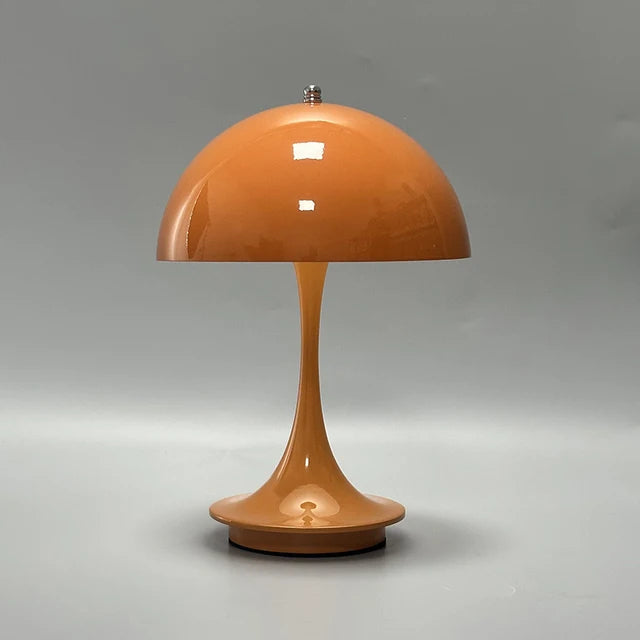 Pantonique™ Rechargeable Table Lamp