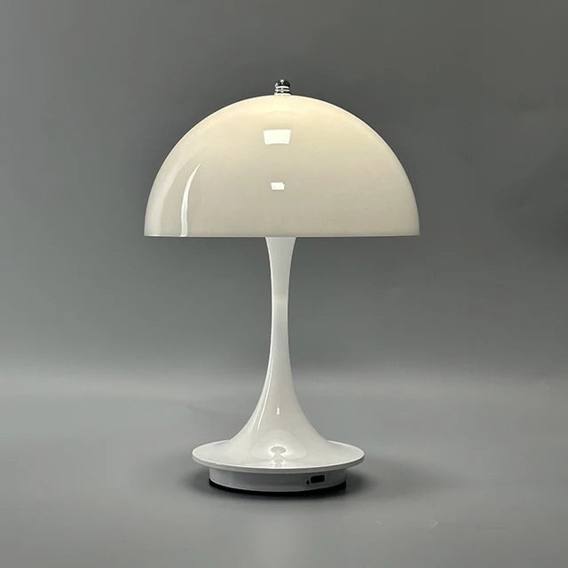 Pantonique™ Rechargeable Table Lamp