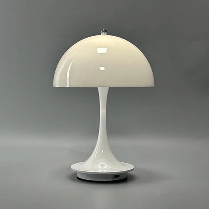 Pantonique™ Rechargeable Table Lamp