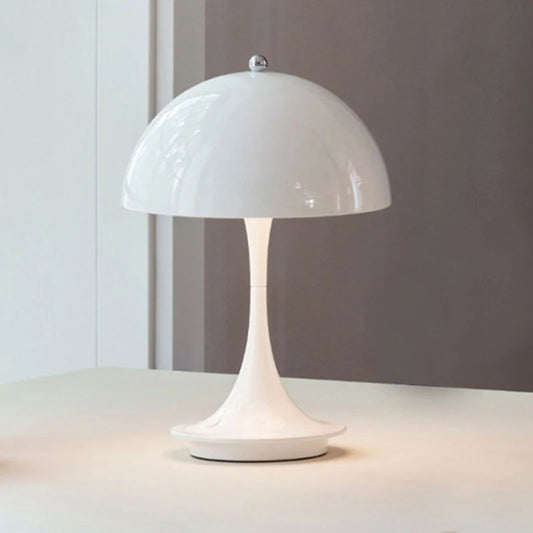 Pantonique™ Rechargeable Table Lamp